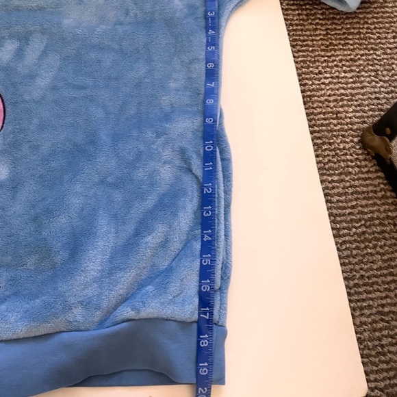 Disney Stitch Velour Pullover Hoodie Soft Pocket World Disneyland Lilo & Stich - Picture 10 of 15